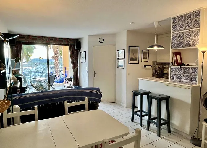 Apartamento 2 Pieces 6 Couchages Sur Ar660-022 *